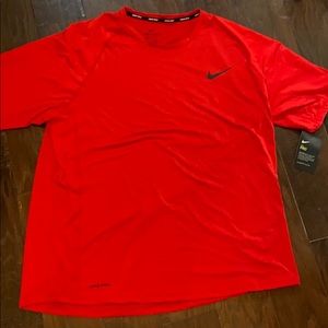 Nike Slim Fit, Dri - Fit XXL men’s red t shirt